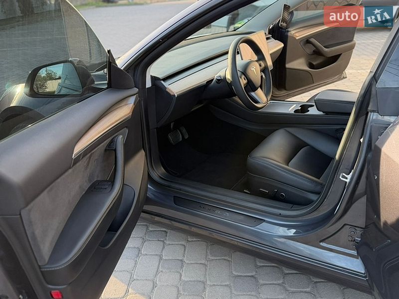 Седан Tesla Model 3 2023 в Ивано-Франковске фото 23 Седан Tesla Model 3 2023 в Ивано-Франковске