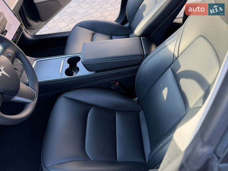 Седан Tesla Model 3 2023 в Ивано-Франковске фото 24 Седан Tesla Model 3 2023 в Ивано-Франковске