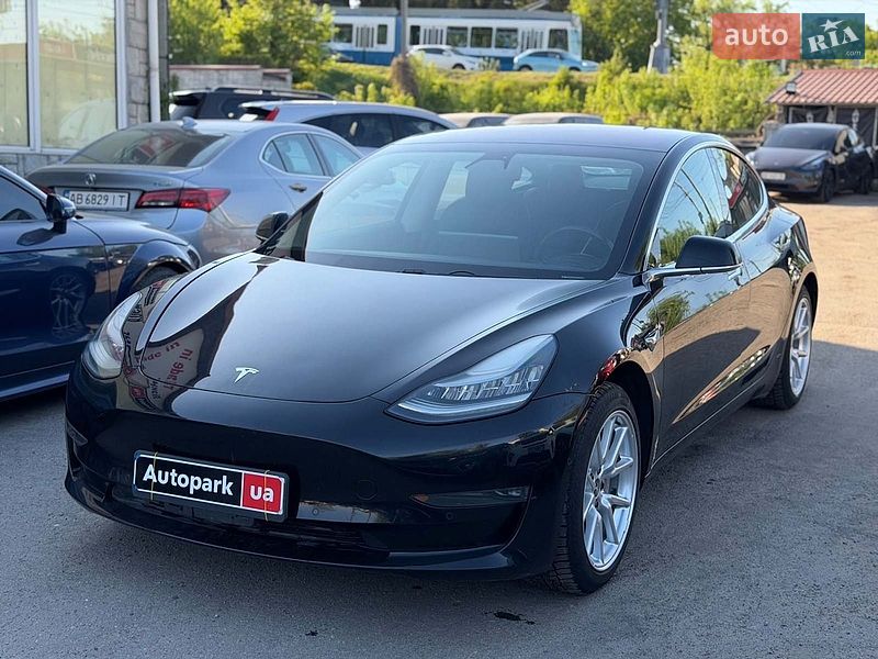 Tesla Model 3 2018 Tesla Model 3 2018