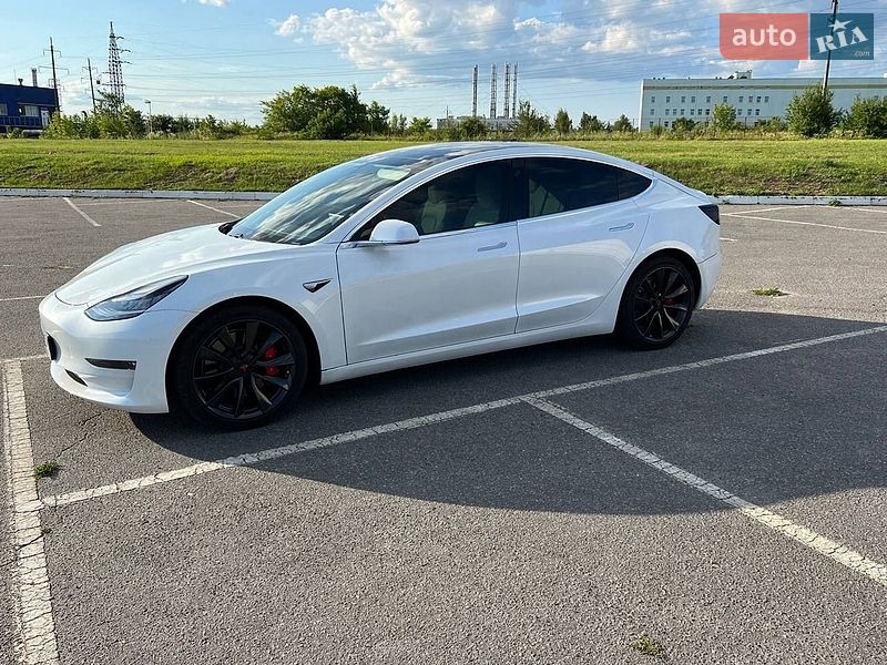 Седан Tesla Model 3 2020 в Запоріжжі фото 4 Седан Tesla Model 3 2020 в Запоріжжі