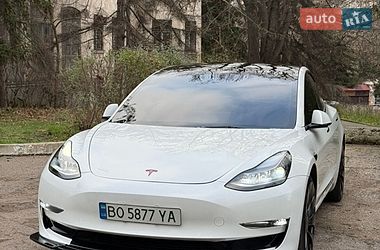 Tesla Model 3  2023