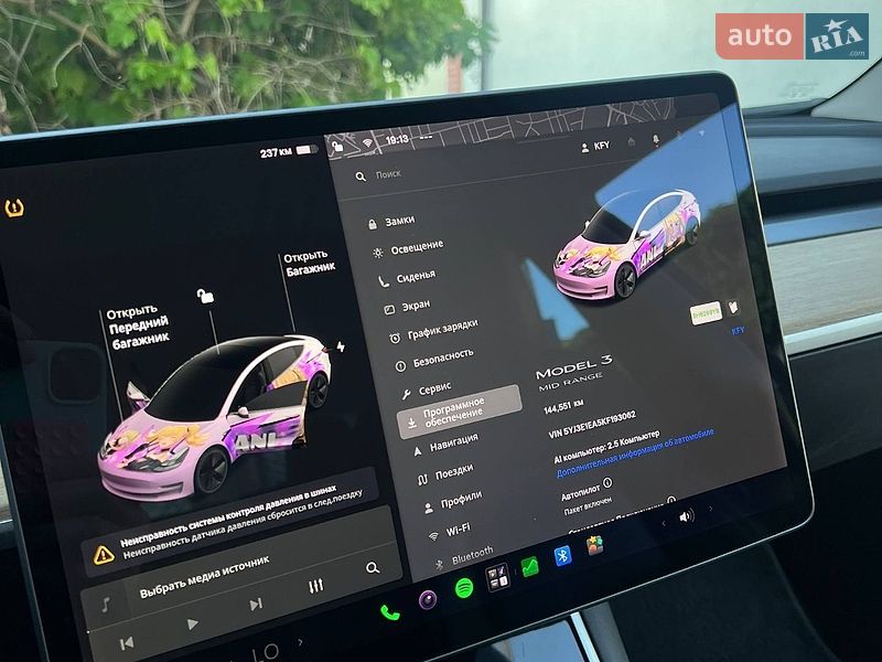 Седан Tesla Model 3 2019 в Одессе