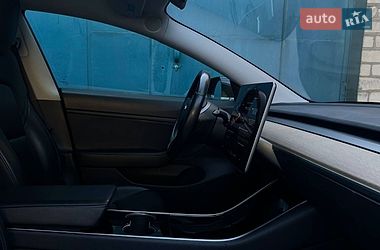 Седан Tesla Model 3 2019 в Одессе