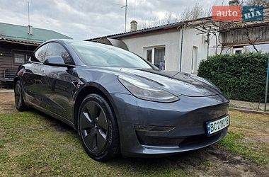 Tesla Model 3  2023