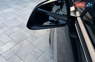 Седан Tesla Model 3 2023 в Житомирі