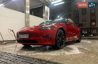 Tesla Model 3 2018