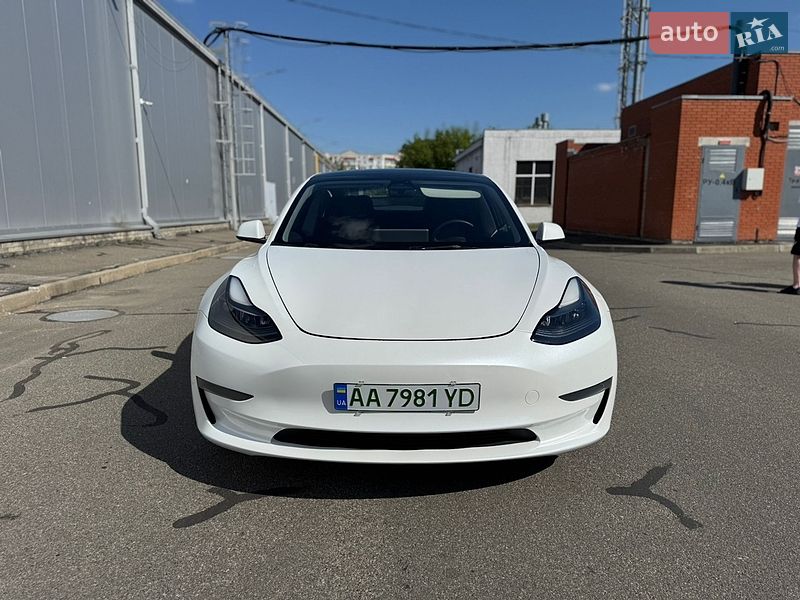 Седан Tesla Model 3 2023 в Киеве фото 2 Седан Tesla Model 3 2023 в Киеве