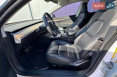 Седан Tesla Model 3 2023 в Киеве фото 11 Седан Tesla Model 3 2023 в Киеве