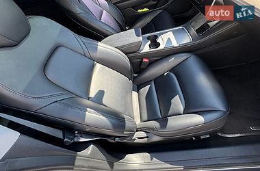 Седан Tesla Model 3 2023 в Киеве фото 12 Седан Tesla Model 3 2023 в Киеве