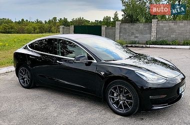 Седан Tesla Model 3 2019 в Каменском фото 5 Седан Tesla Model 3 2019 в Каменском