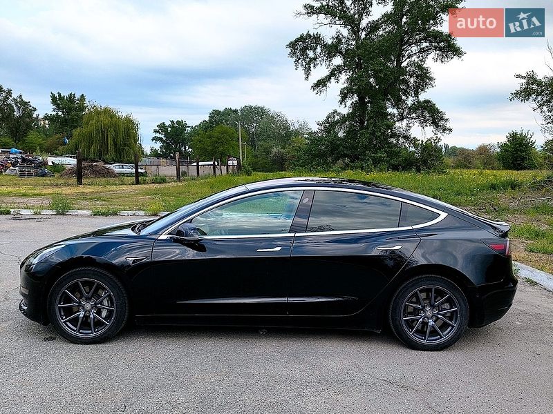 Седан Tesla Model 3 2019 в Каменском фото 12 Седан Tesla Model 3 2019 в Каменском