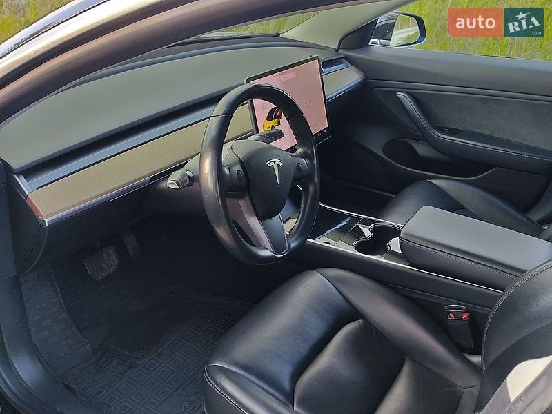 Седан Tesla Model 3 2019 в Каменском фото 13 Седан Tesla Model 3 2019 в Каменском