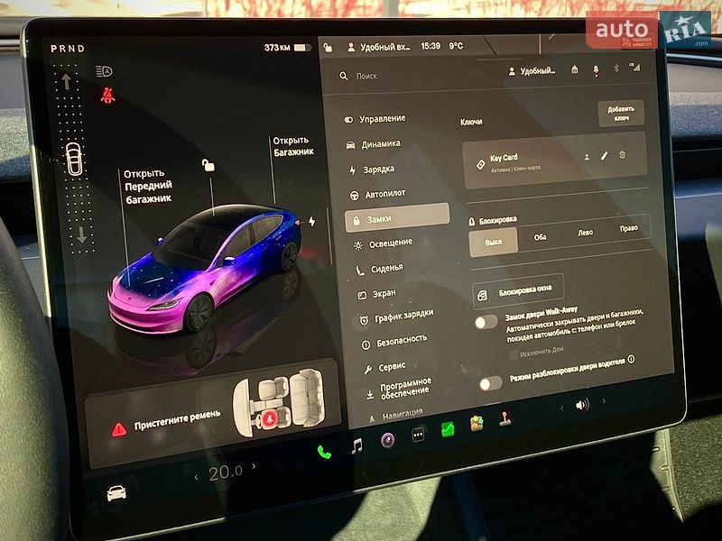 Седан Tesla Model 3 2024 в Києві