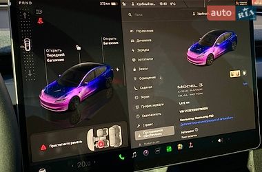 Седан Tesla Model 3 2024 в Києві