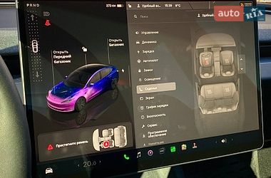 Седан Tesla Model 3 2024 в Києві