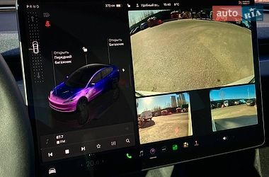 Седан Tesla Model 3 2024 в Києві