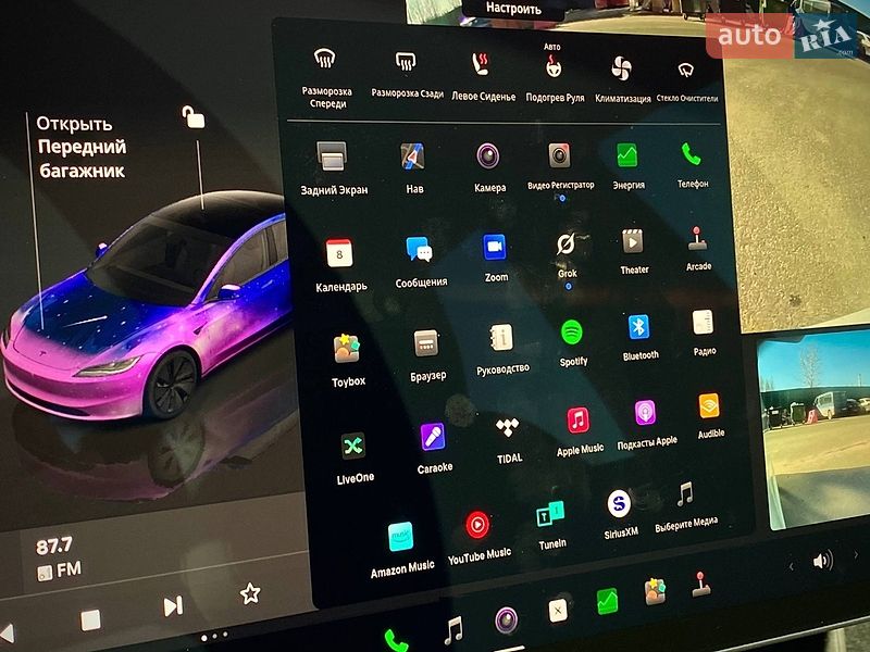 Седан Tesla Model 3 2024 в Києві