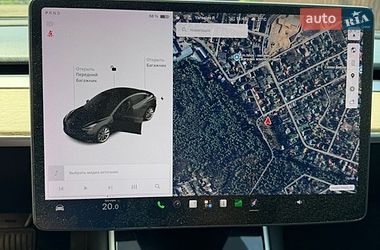 Седан Tesla Model 3 2018 в Києві