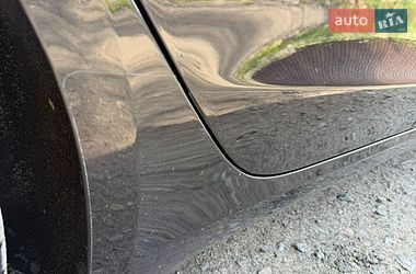 Седан Tesla Model 3 2018 в Києві