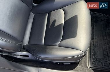 Седан Tesla Model 3 2018 в Києві