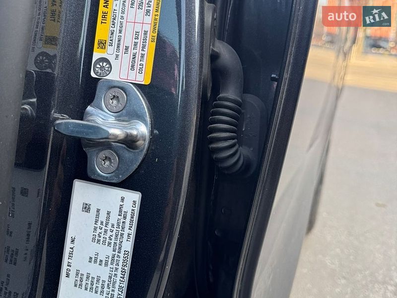 Седан Tesla Model 3 2025 в Киеве фото 9 Седан Tesla Model 3 2025 в Киеве