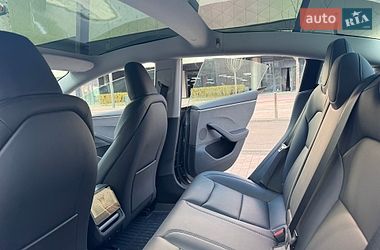 Седан Tesla Model 3 2025 в Киеве фото 12 Седан Tesla Model 3 2025 в Киеве