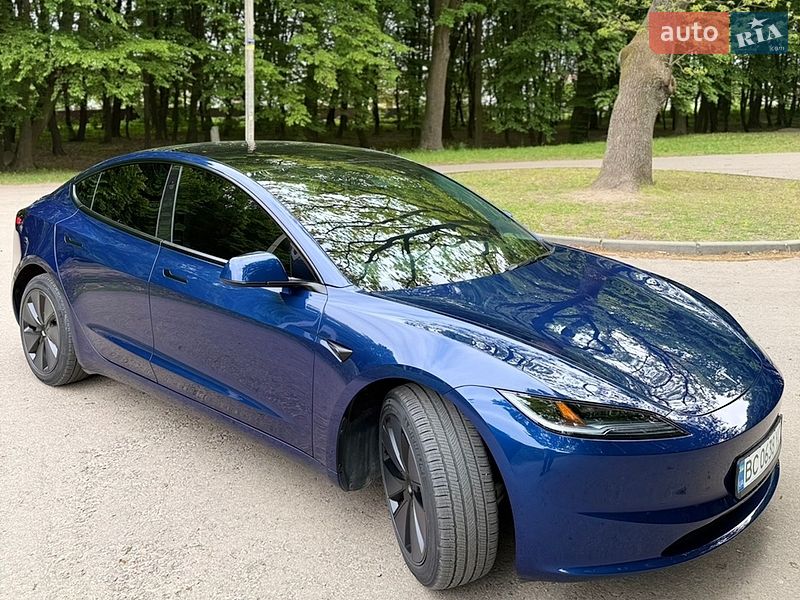 Седан Tesla Model 3 2024 в Львові фото Седан Tesla Model 3 2024 в Львові