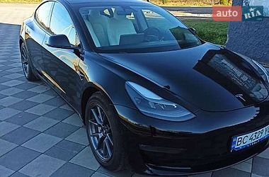 Седан Tesla Model 3 2021 в Львове фото 3 Седан Tesla Model 3 2021 в Львове