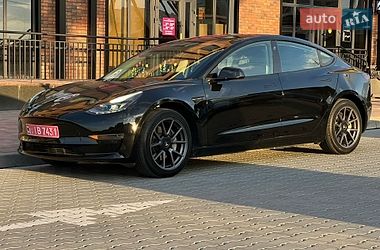 Седан Tesla Model 3 2021 в Вінниці