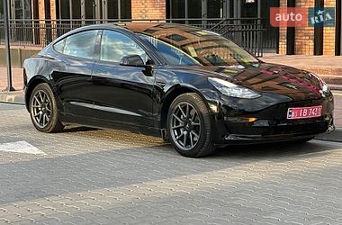 Седан Tesla Model 3 2021 в Вінниці