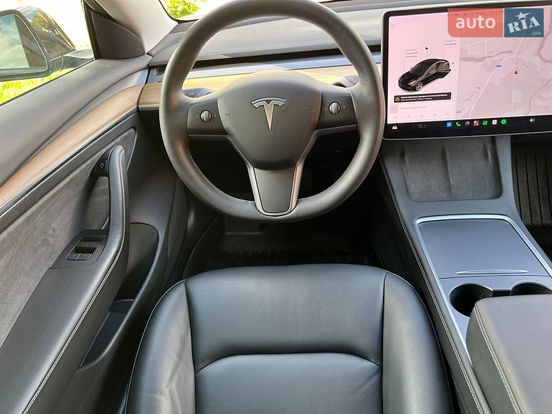 Седан Tesla Model 3 2021 в Вінниці