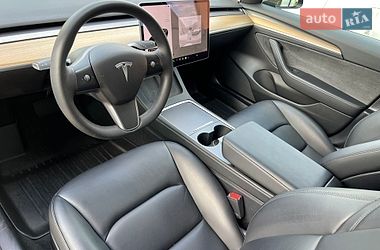 Седан Tesla Model 3 2021 в Вінниці