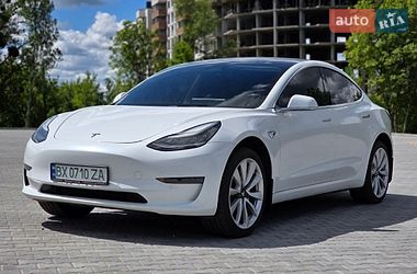 Tesla Model 3 2019