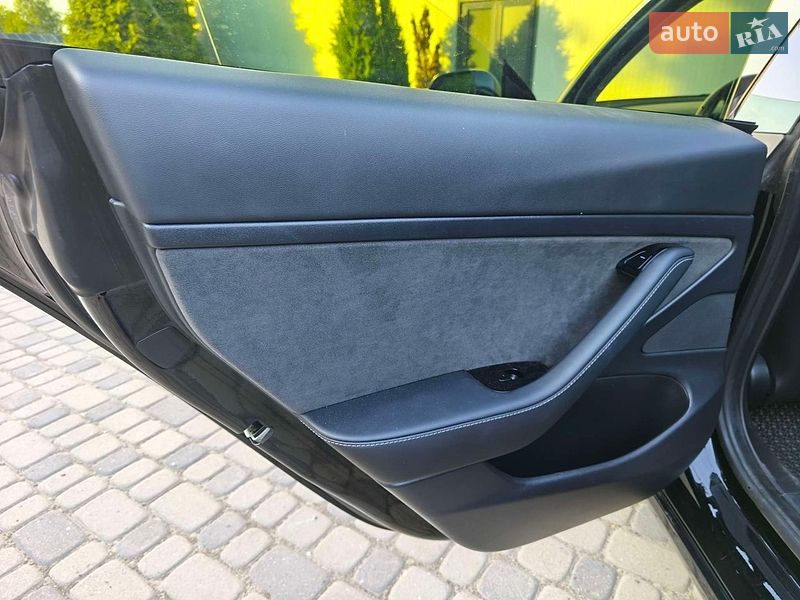 Седан Tesla Model 3 2020 в Ивано-Франковске фото 33 Седан Tesla Model 3 2020 в Ивано-Франковске