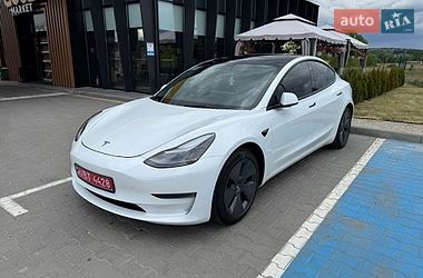 Tesla Model 3  2023