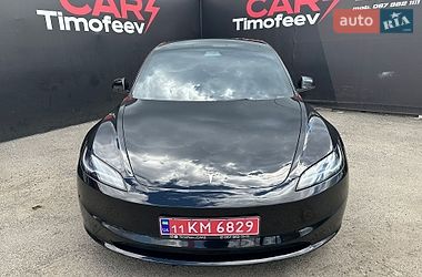 Седан Tesla Model 3 2025 в Киеве фото 2 Седан Tesla Model 3 2025 в Киеве