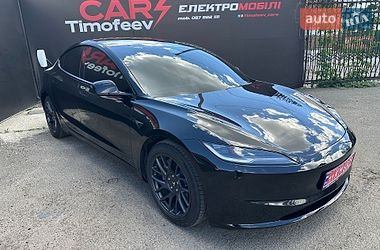 Седан Tesla Model 3 2025 в Киеве фото 4 Седан Tesla Model 3 2025 в Киеве