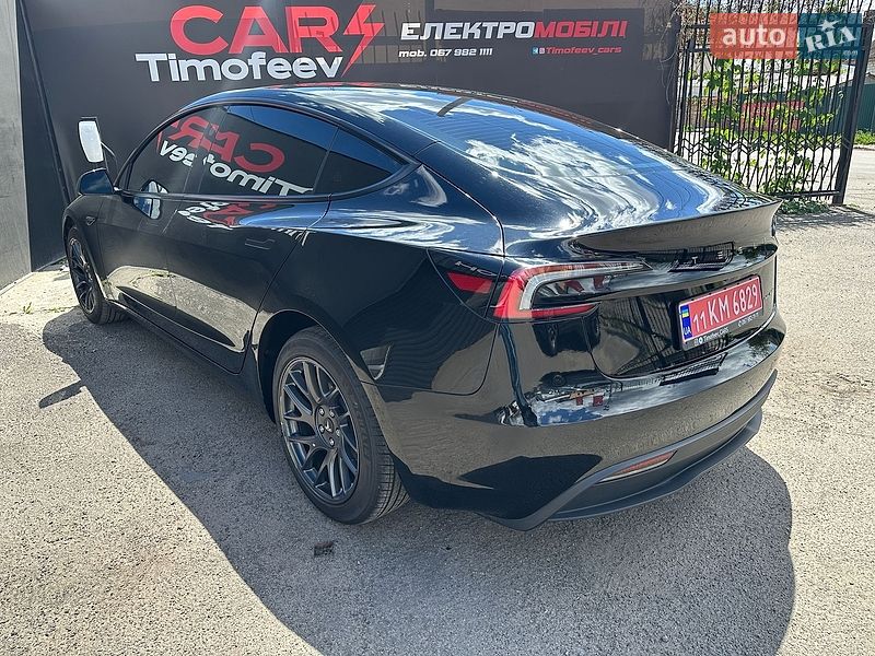 Седан Tesla Model 3 2025 в Киеве фото 5 Седан Tesla Model 3 2025 в Киеве