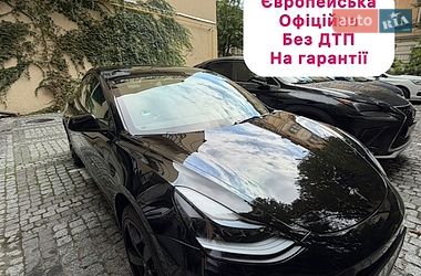 Tesla Model 3  2023