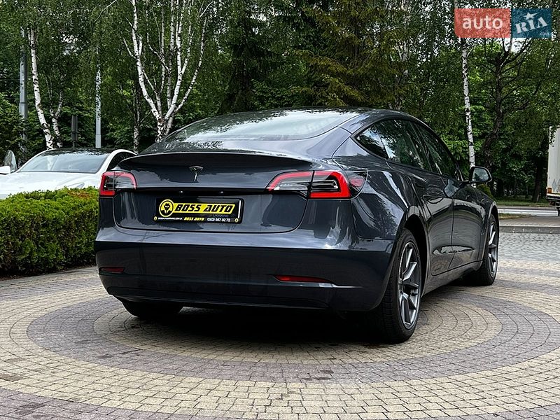 Седан Tesla Model 3 2023 в Львове фото 7 Седан Tesla Model 3 2023 в Львове