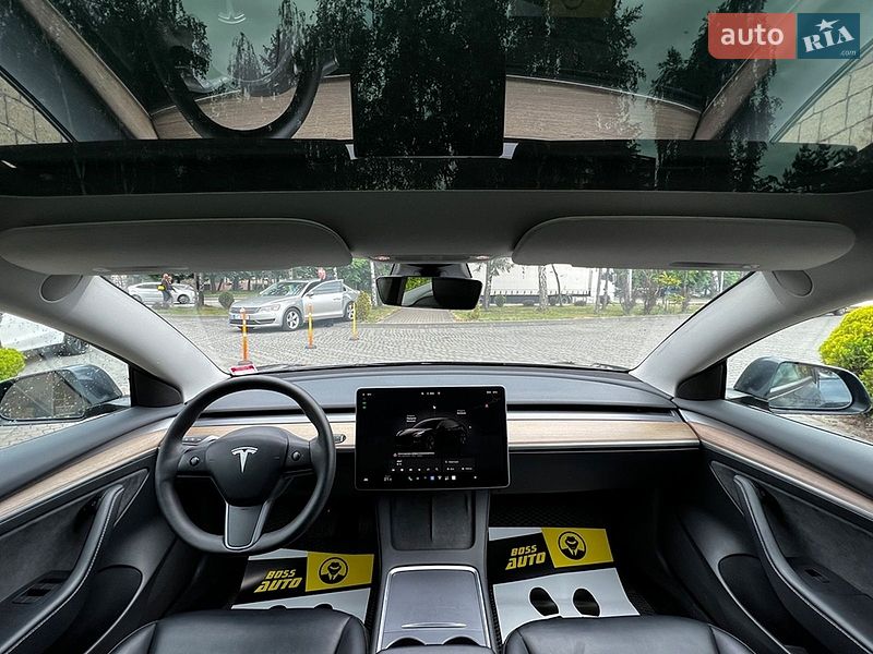 Седан Tesla Model 3 2023 в Львове фото 15 Седан Tesla Model 3 2023 в Львове
