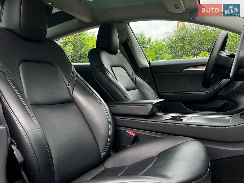 Седан Tesla Model 3 2023 в Львове фото 19 Седан Tesla Model 3 2023 в Львове