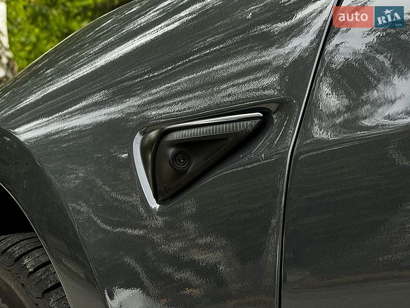 Седан Tesla Model 3 2023 в Львове фото 24 Седан Tesla Model 3 2023 в Львове