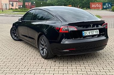 Седан Tesla Model 3 2021 в Стрию фото 12 Седан Tesla Model 3 2021 в Стрию
