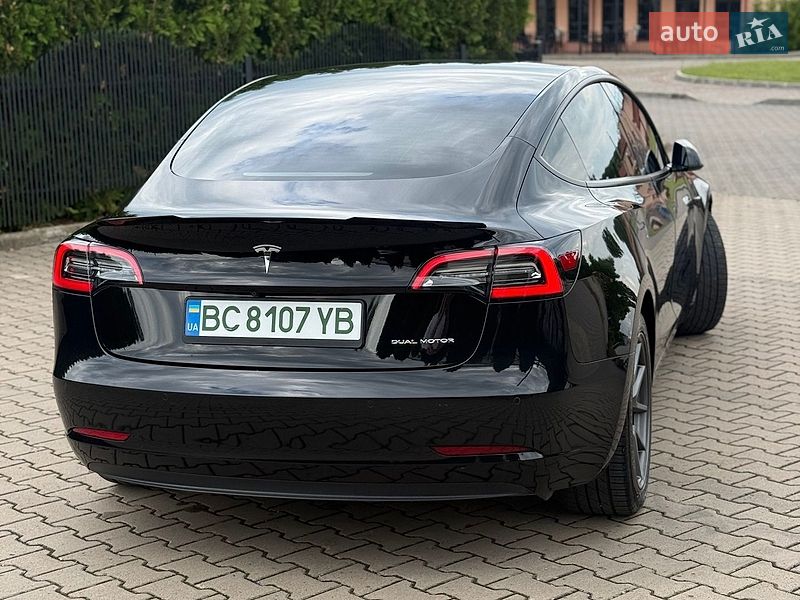 Седан Tesla Model 3 2021 в Стрию фото 23 Седан Tesla Model 3 2021 в Стрию