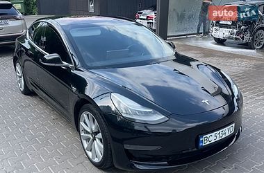 Tesla Model 3  2018