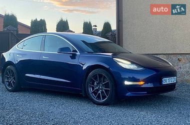 Tesla Model 3 2018
