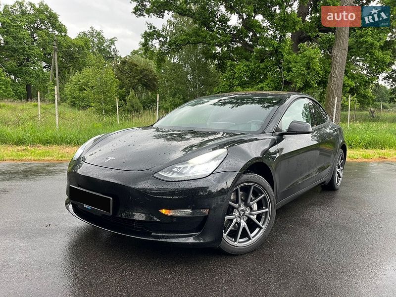 Tesla Model 3 2018 Tesla Model 3 2018