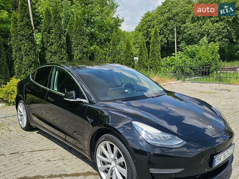Tesla Model 3 2018 Tesla Model 3 2018