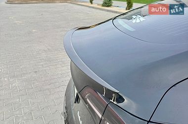 Седан Tesla Model 3 2018 в Рівному